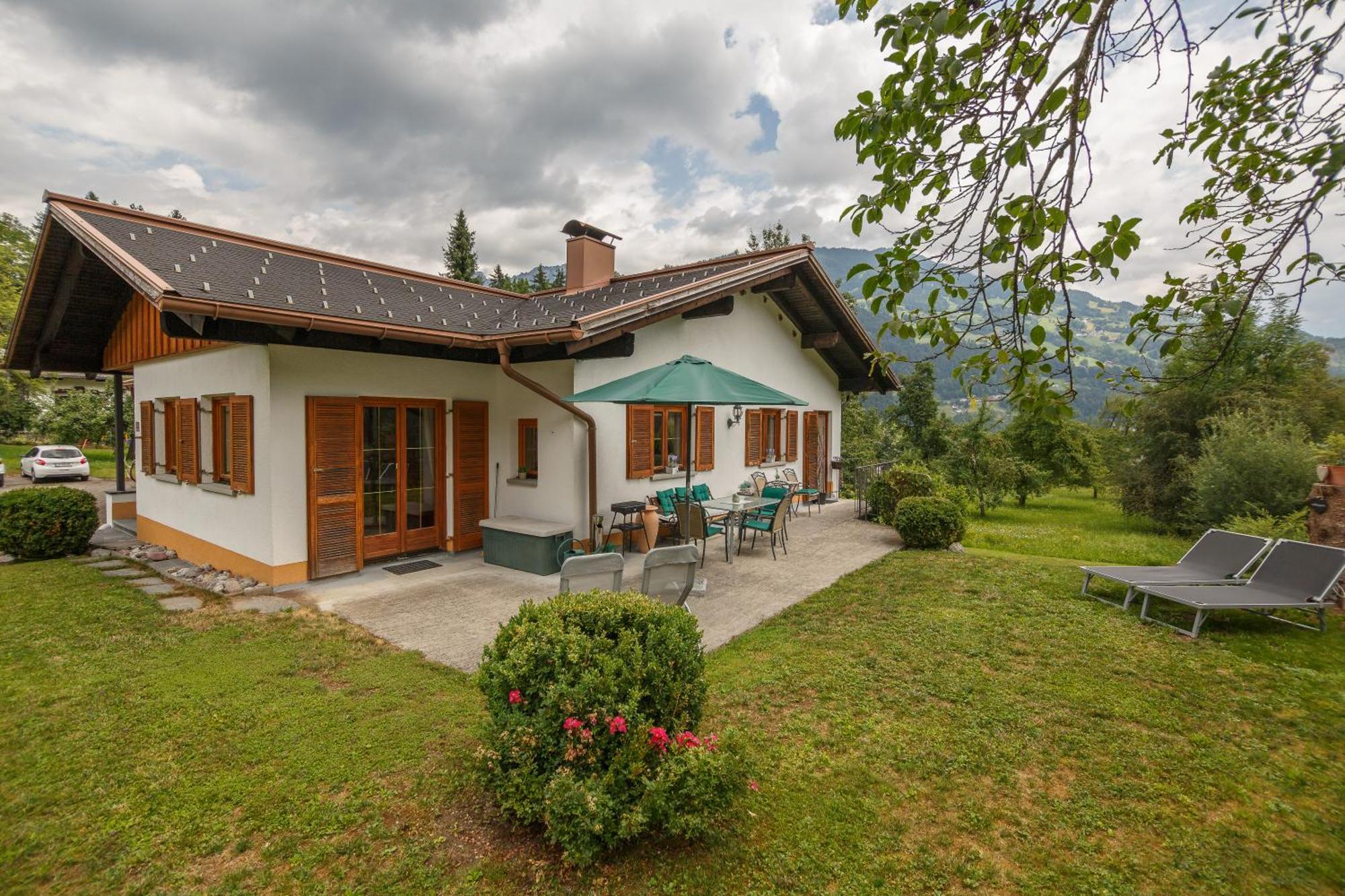 Montafon Alpen Chalet Vandans Luaran gambar